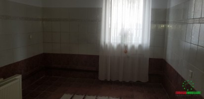 casa-cu-5-camere-decomandate-de-vanzare-in-sibiu-zona-lupeni-9