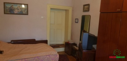 casa-singur-in-curte-de-vanzare-in-sibiu-zona-gusterita-10