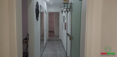 apartament-la-casa-cu-3-camere-decomnadate-de-vanzare-zona-centrala-6