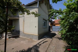 casa-singur-in-curte-de-vanzare-in-sibiu-str-petrila-2