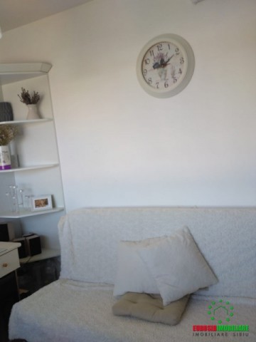 apartament-cu-2-camere-de-vanzare-zona-selimbar-5