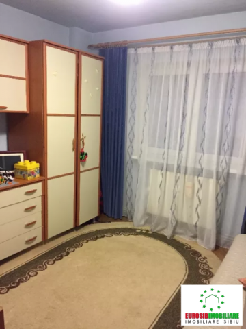 apartament-cu-3-camere-decomandate-de-vanzare-zona-siretului-5