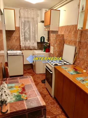 apartament-2-camere-de-inchiriat-cetate-alba-iulia-3