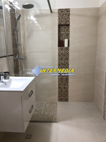 apartament-2-camere-decomandat-de-vanzare-cetate-piata-34