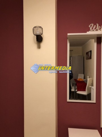 apartament-2-camere-decomandat-de-vanzare-cetate-piata-47