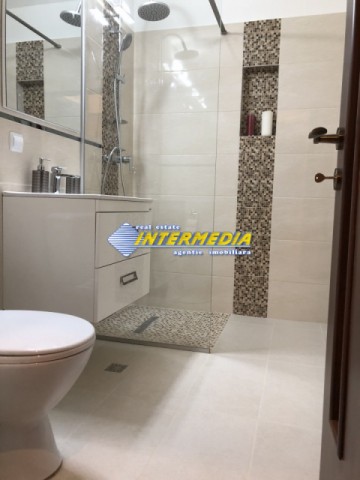 inchiriere-apartament-2-camere-decomandat-in-regim-hotelier-in-alba-iulia-zona-cetate-piata-41