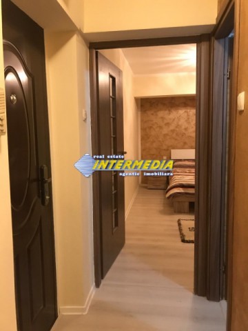 inchiriere-garsoniera-in-regim-hotelier-in-alba-iulia-zona-centru-langa-pasapoarte-8