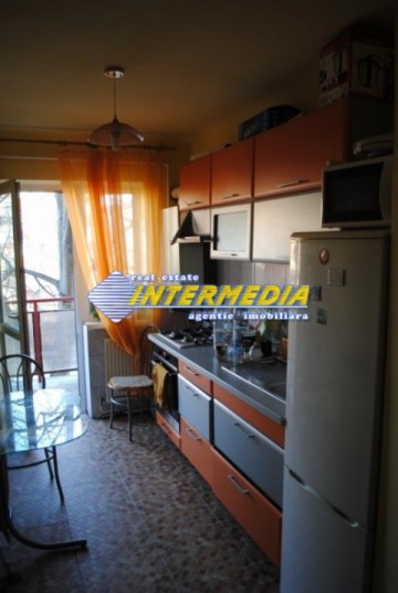 apartament-3-camere-proprietati-cetate-closca-alba-iulia-5