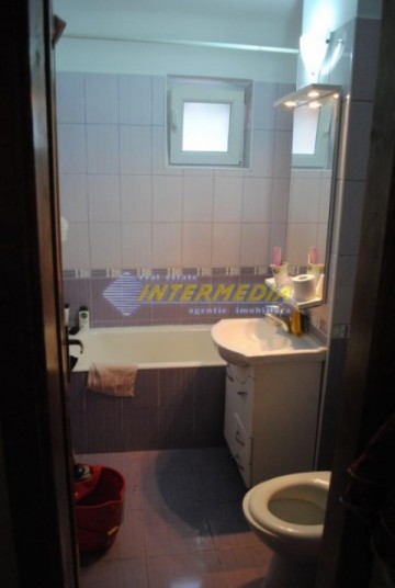 apartament-3-camere-proprietati-cetate-closca-alba-iulia-11