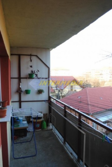 apartament-3-camere-proprietati-cetate-closca-alba-iulia-12