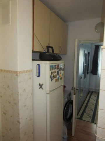 oferim-spre-vanzare-apartament-in-zona-dimbu-pietros-3