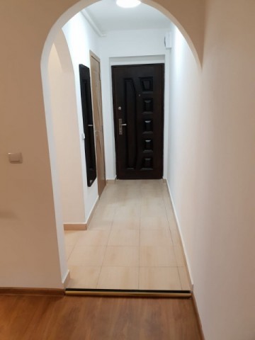 oferim-spre-vanzare-apartament-cu-trei-camere-3