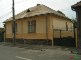 casa-3-camere-singur-in-curte-sibiu