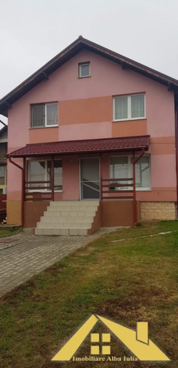 de-inchiriat-casa-3-camere
