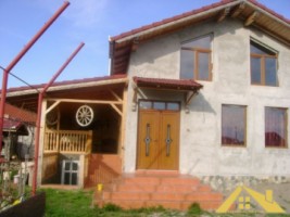 casa-de-vanzare-in-cetate