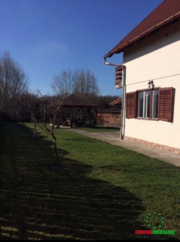 pensiune-cu-restaurant-de-vanzare-la-doar-6-km-de-sibiu-6