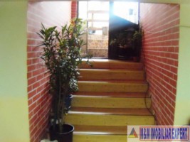 vandut-spatiu-birou-20-mp-campulung-7