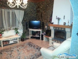 lux-imobiliare-vinde-casa-zona-valea-borcutului-67000-euro-1