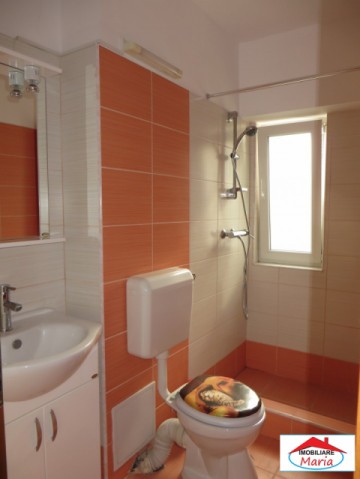 apartament-cu-3-camere-micro-16-mobilat-id-16958-6