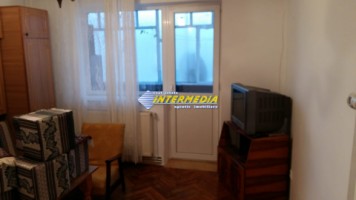 garsoniera-de-inchiriat-in-cetate-180-euro-2