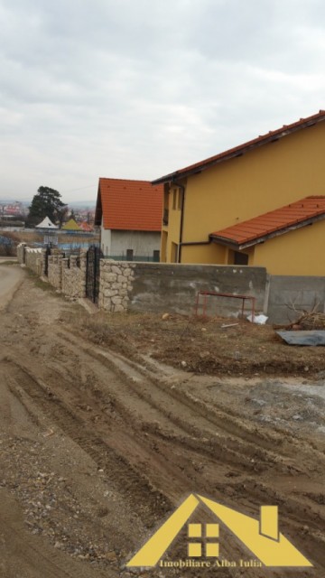 casa-tip-duplex-la-schit-zona-exclusivista