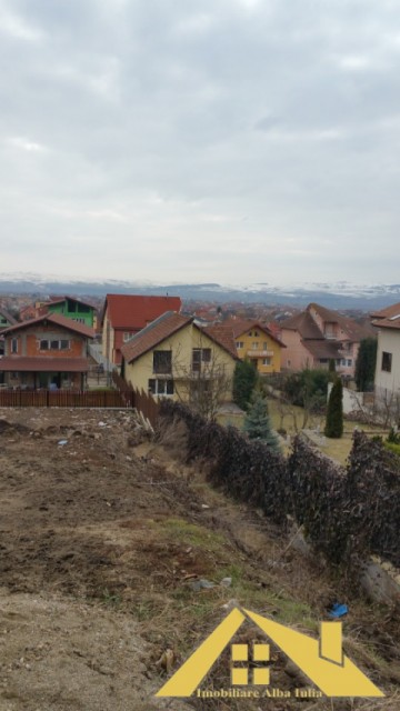 teren-de-casa