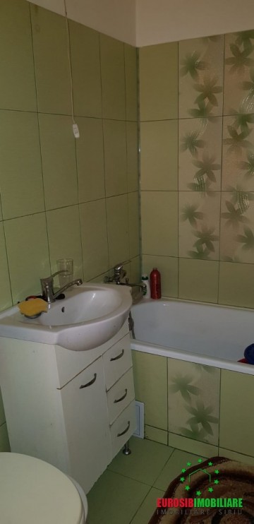 apartament-cu-2-camere-de-vanzare-in-sibiu-zona-calea-cisnadiei-2