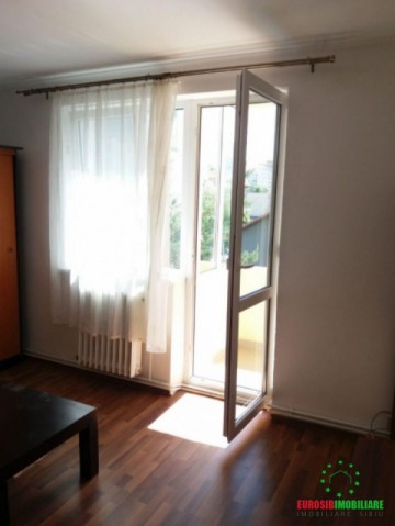 apartament-cu-2-camere-de-vanzare-suprafata-utila-40-mp-4