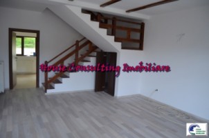 vila-de-vanzare-tip-triplex-busteni