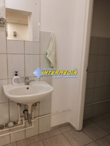 spatiu-comercial-de-inchiriat-cetate-vad-bun-2