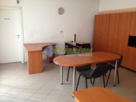 spatiu-45-mp-de-inchiriat-pentru-birouri-4