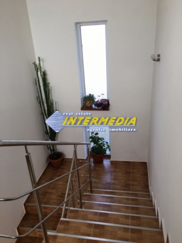 apartament-3-camere-de-vanzare-cu-scara-interioara-bloc-nou-alba-iulia-semi-mobilat-15