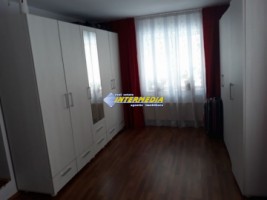 apartament-3-camere-de-vanzare-cetate-1