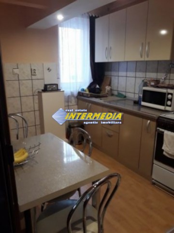 apartament-3-camere-de-vanzare-cetate-3