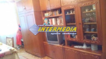 garsoniera-de-vanzare-in-cetate-etaj-1-finisata-2