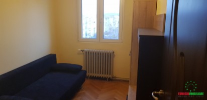 apartament-de-vanzare-cu-3-camere-semidecomandate-zona-mihai-viteazu-8