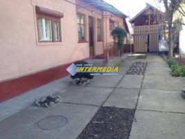 casa-7-camere-de-vanzare-centru-alba-iulia-9