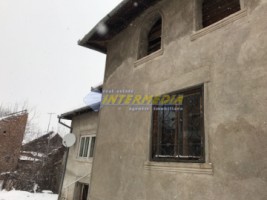casa-de-vanzare-in-alba-iulia-zona-centru-2