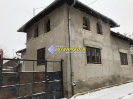 casa-de-vanzare-in-alba-iulia-zona-centru-3
