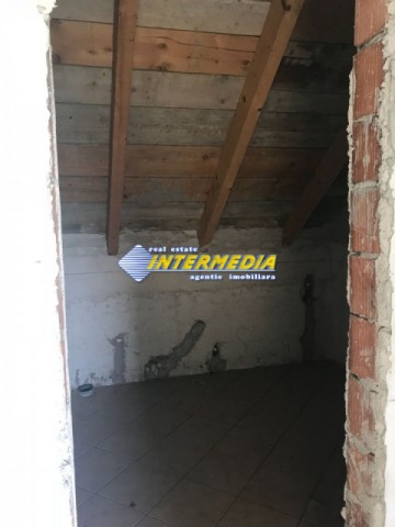 casa-noua-de-vanzare-in-alba-iulia-4-camere-46000-euro-3
