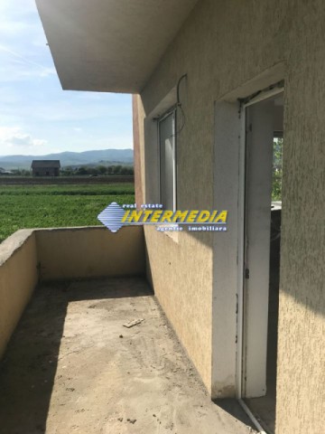 casa-noua-de-vanzare-in-alba-iulia-4-camere-46000-euro-5