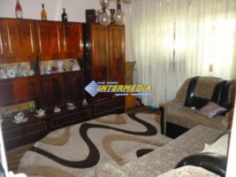 apartament-4-camere-decomandat-de-vanzare-alba-iulia-3