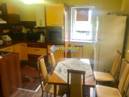 casa-de-vanzare-3-camere-centru-finisata-13