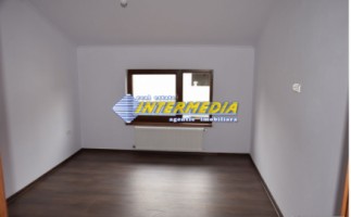 casa-pe-de-vanzare-noua-finisata-alba-iulia