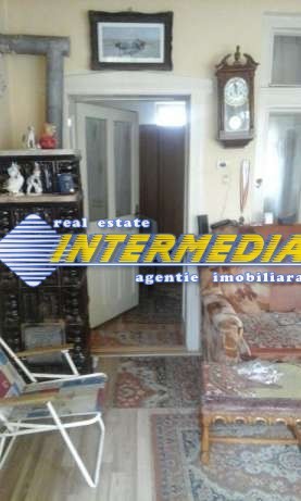 casa-de-vanzare-3-camere-in-alba-iulia-zona-centru-3