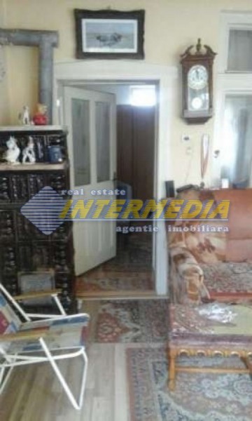 casa-de-vanzare-3-camere-in-alba-iulia-zona-centru-5