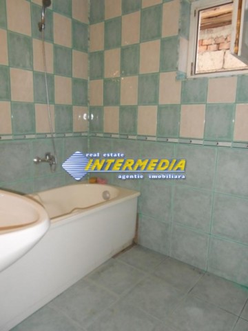 spatiu-comercial-de-vanzare-alba-iulia-centru-1