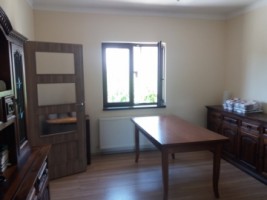 casa-pm-zona-titulescu-parterul-100-mp-6-ari-complet-renovata-3