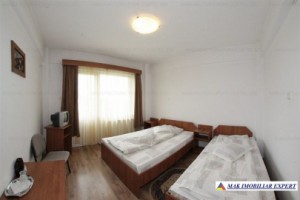 pensiune-12-camere-cu-teren-de-1300-mp-in-dambovicioara-afacere-turistica-de-succes-4