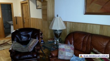 vandut-apartament-3-camere-cf-1-et-1-campulung-13